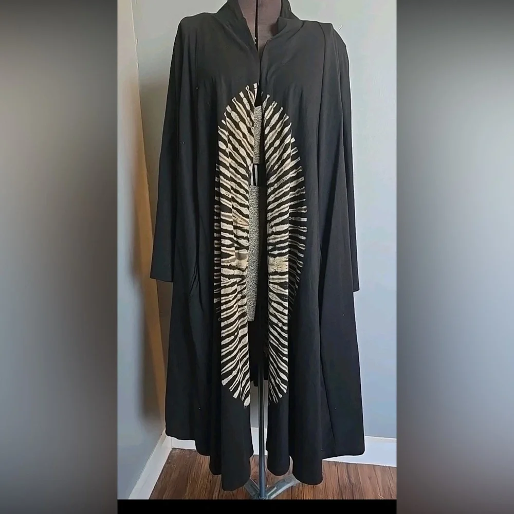 Kathmandu Imports Tie Dye Black Open Front Duster - Picture 2 of 11